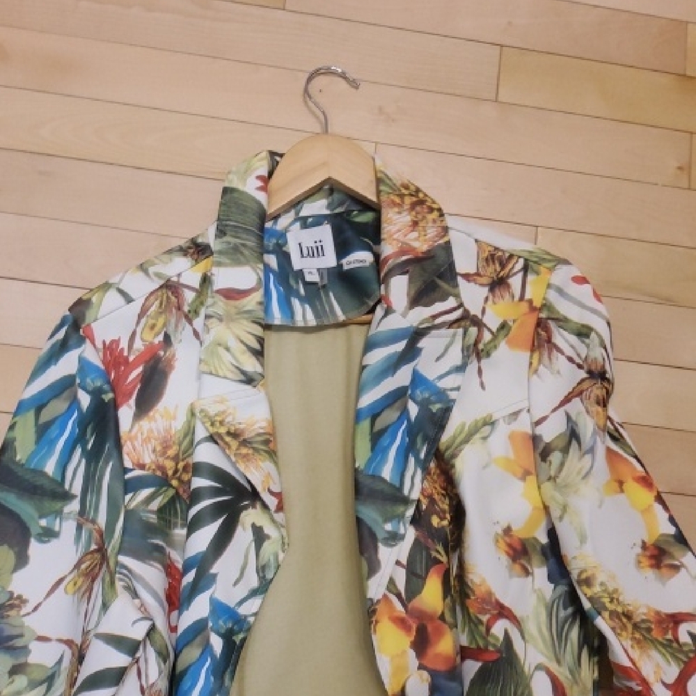 Luii Women's Tropical Print Blazer
